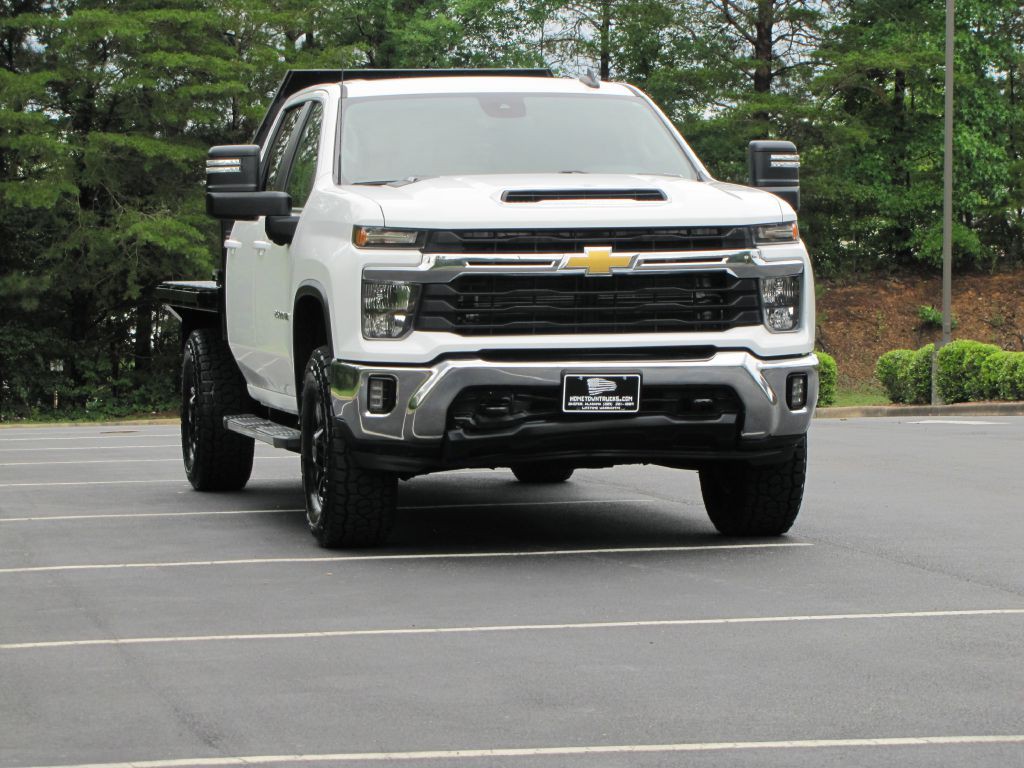 2024 Chevrolet Silverado 1500 Image 9