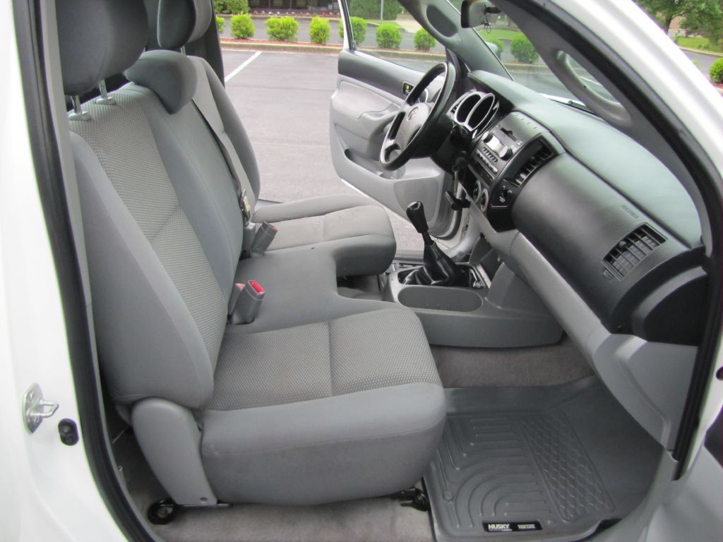 2006 Toyota Tacoma Image 15