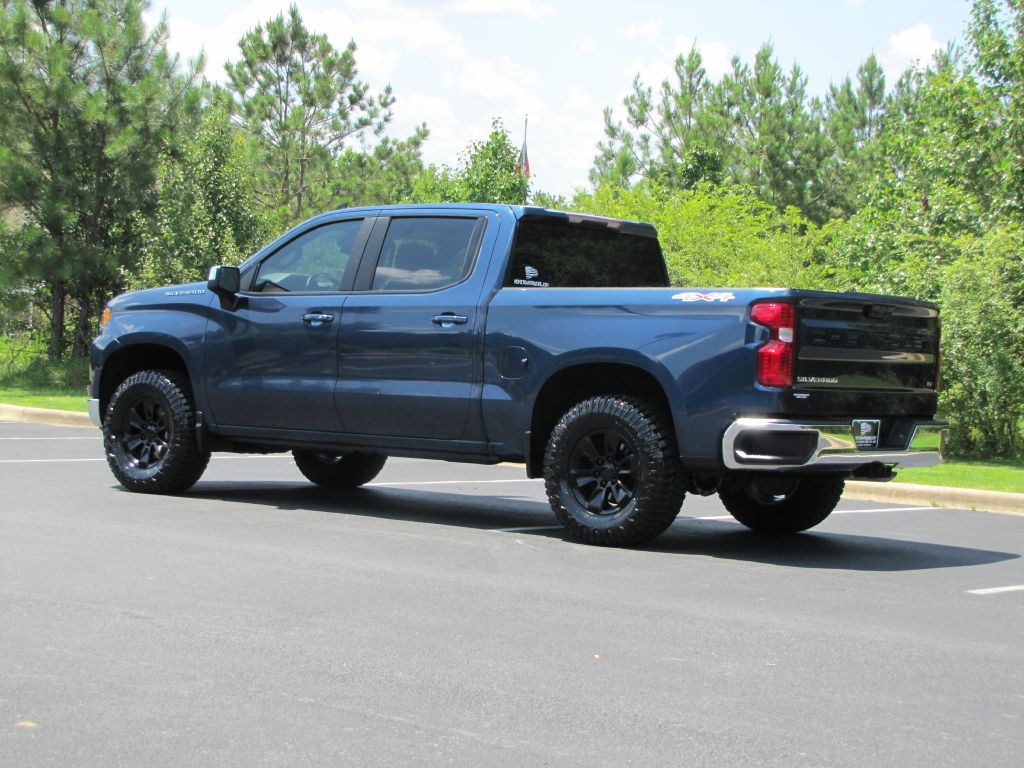 2023 Chevrolet Silverado 1500 Image 7