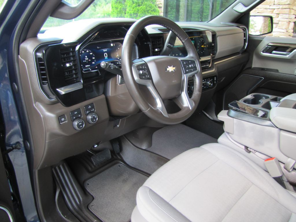 2023 Chevrolet Silverado 1500 Image 14