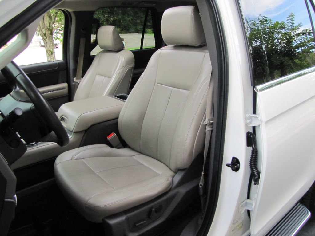 2021 Ford Expedition Image 14