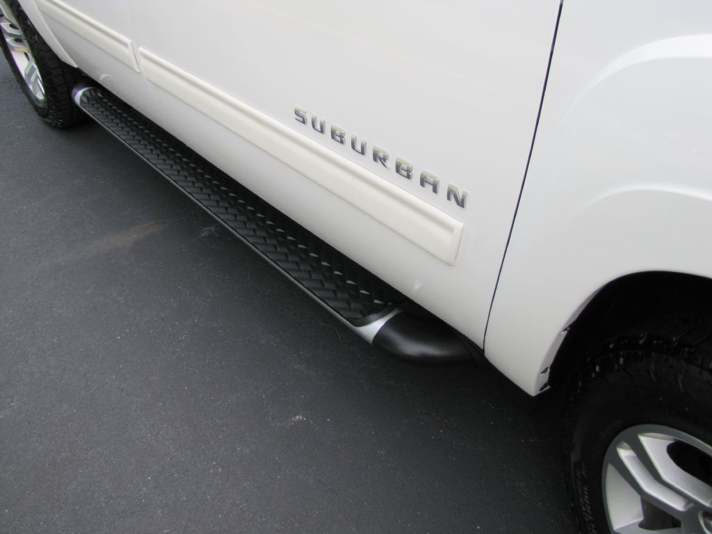 2012 Chevrolet Suburban Image 28