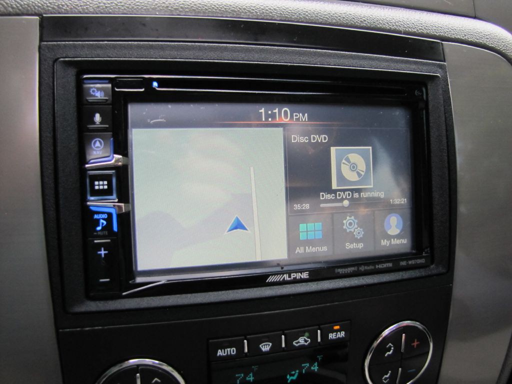 2012 Chevrolet Suburban Image 41