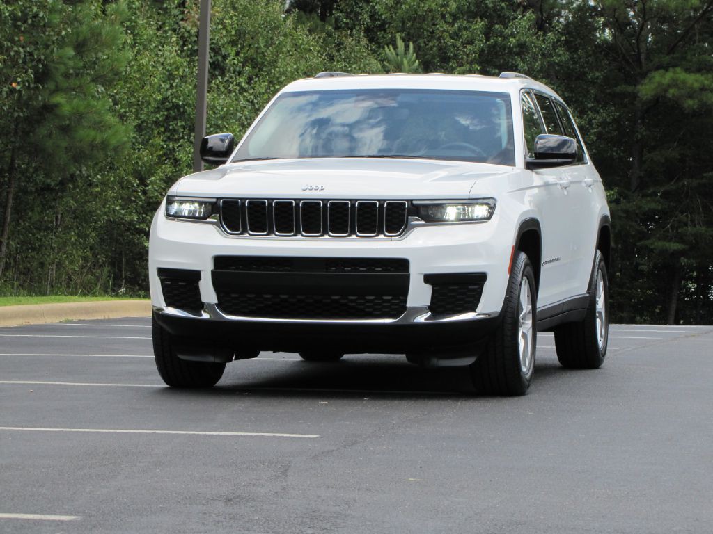 2023 Jeep Grand Cherokee Image 8