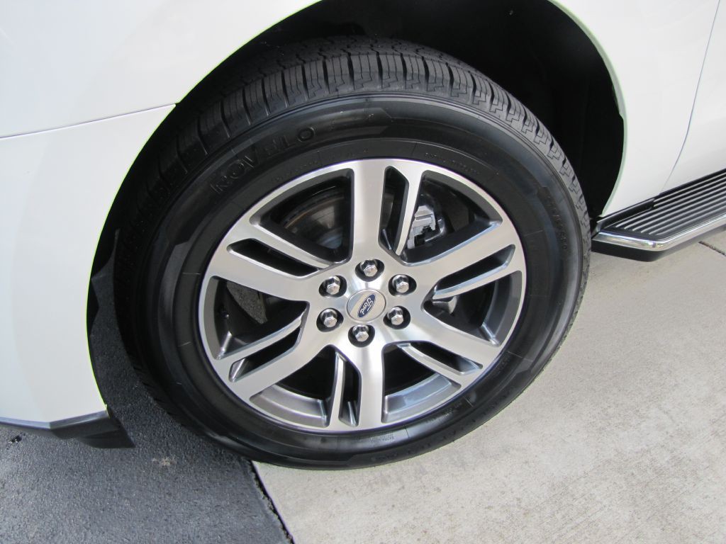 2022 Ford Expedition Image 36