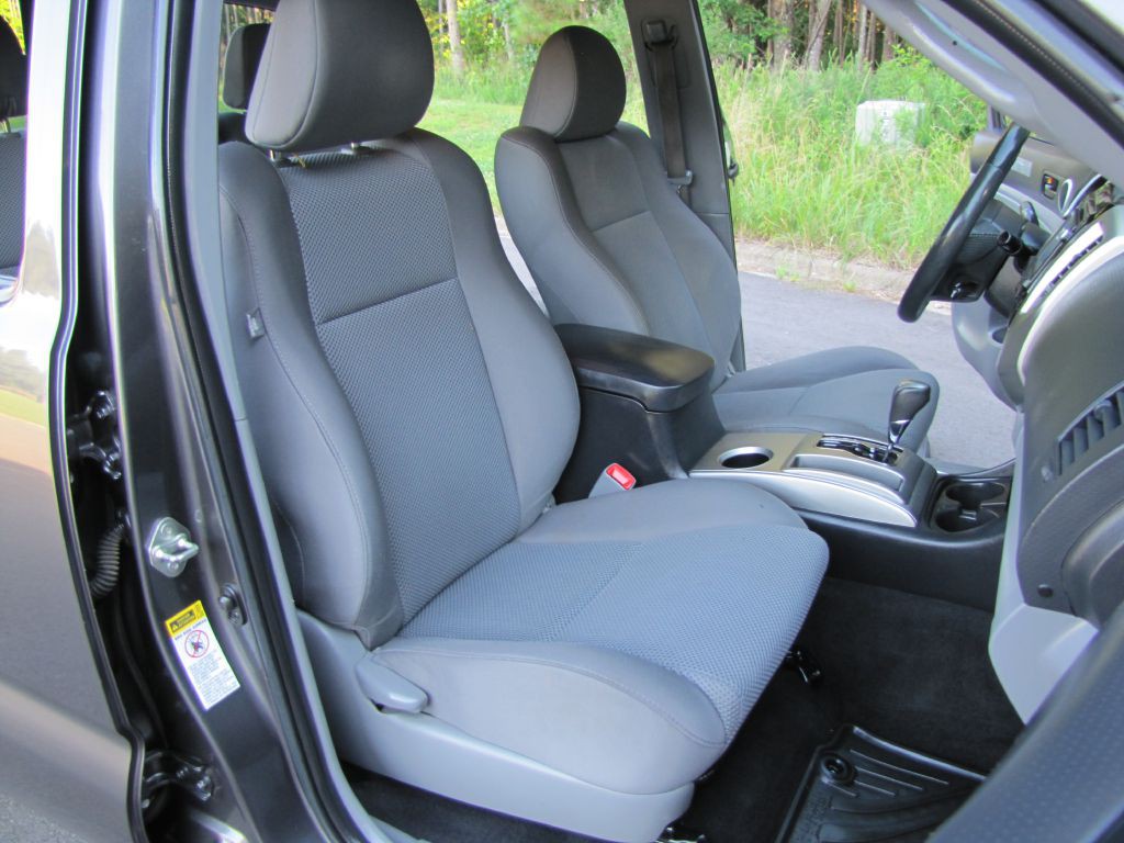 2014 Toyota Tacoma Image 23