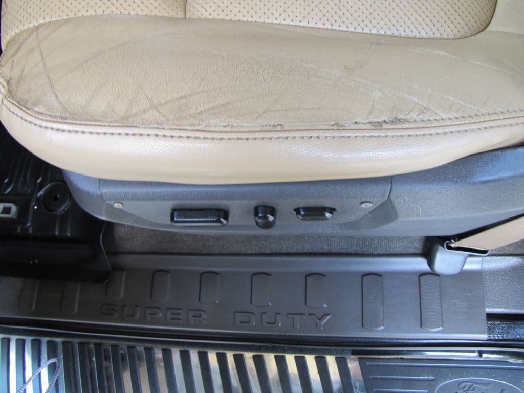 2012 Ford F-350 Image 14