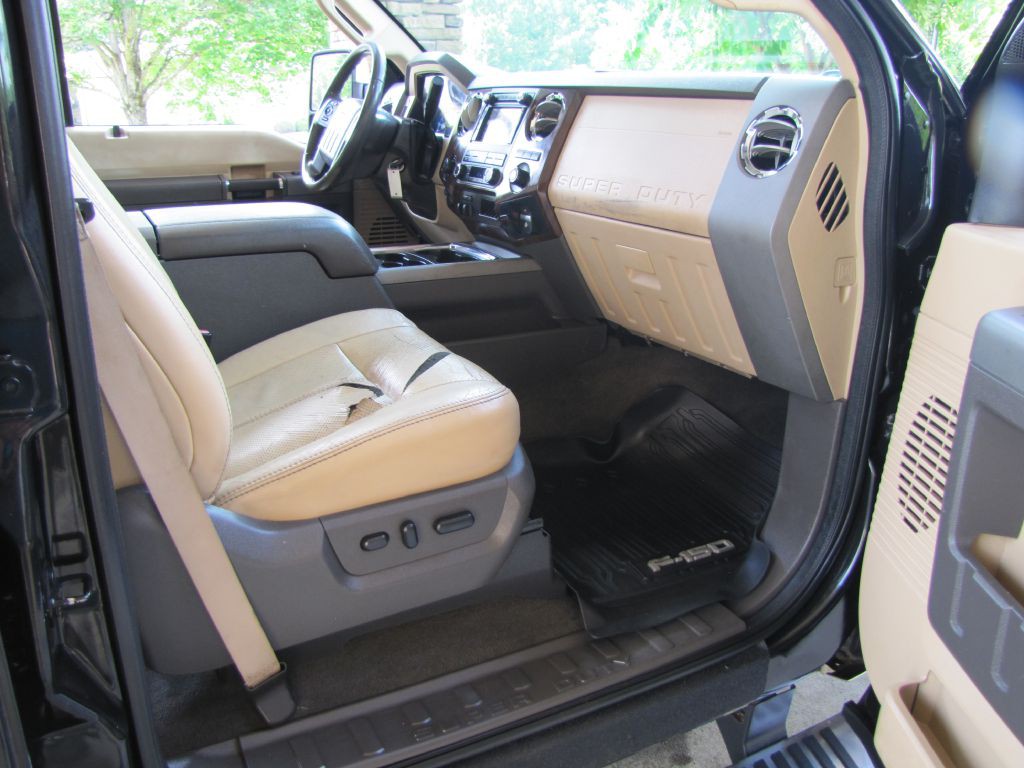 2012 Ford F-350 Image 20