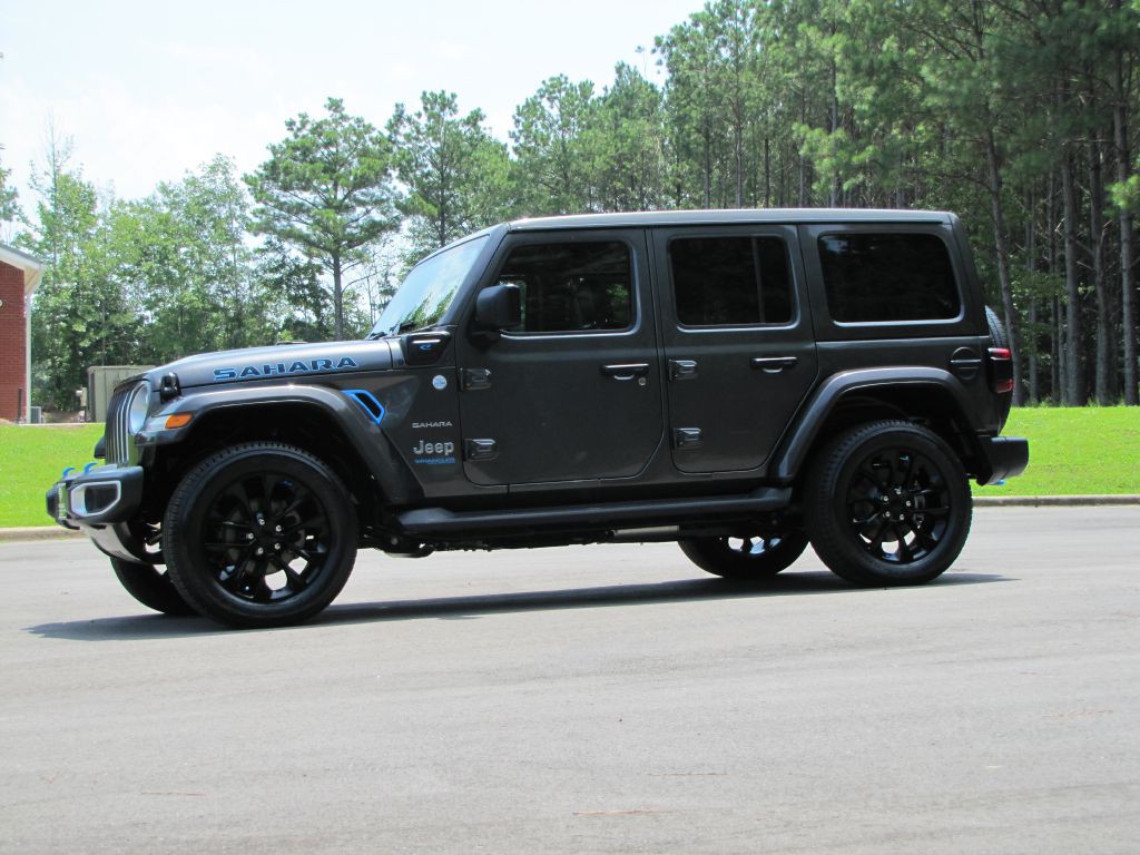 2022 Jeep Wrangler Unlimited Image 3