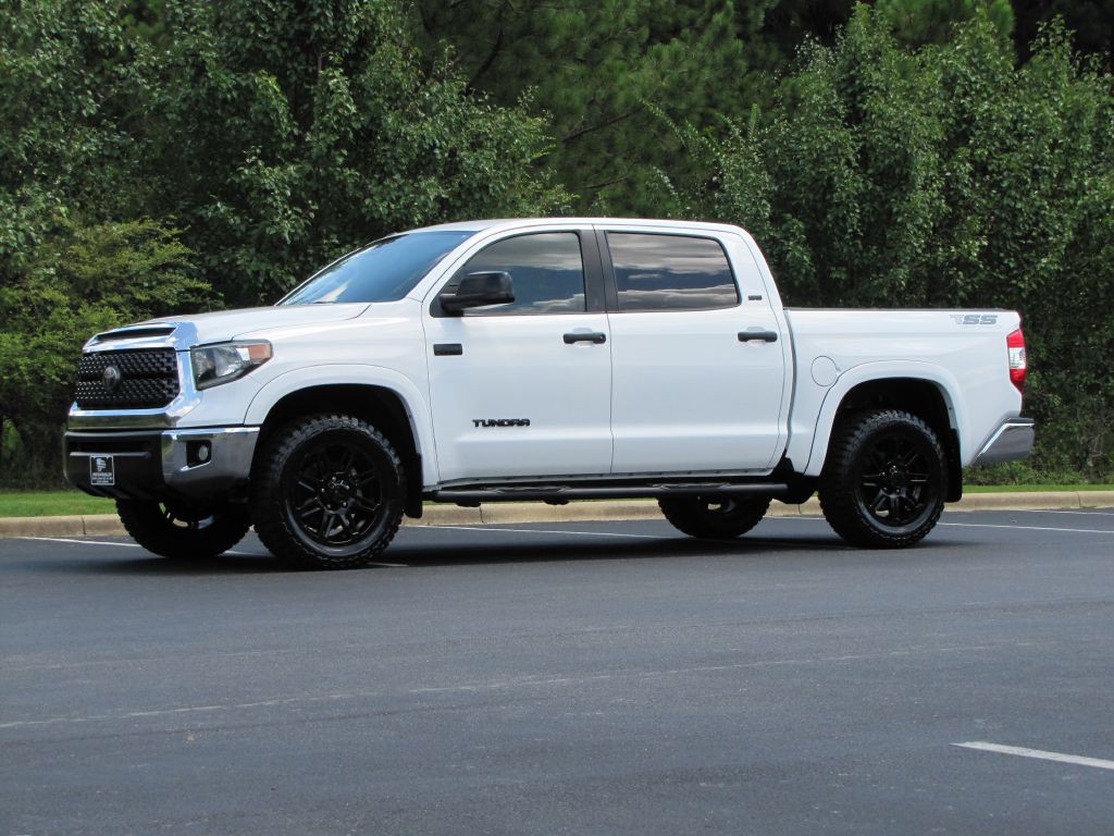 2018 Toyota Tundra Image 3