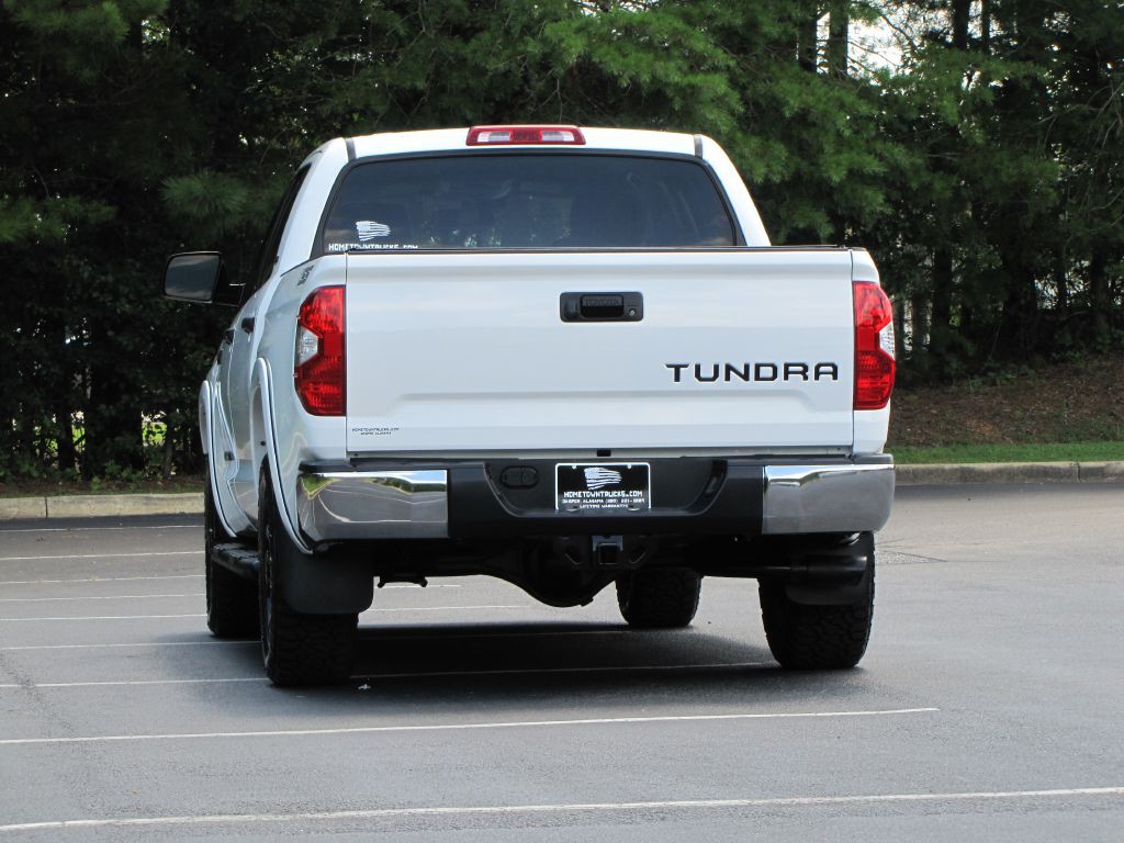2018 Toyota Tundra Image 11