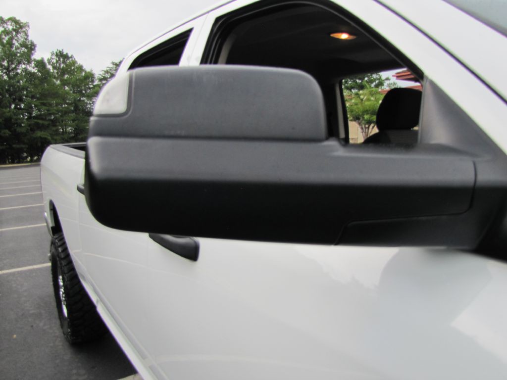 2012 Dodge Ram 3500 Image 25