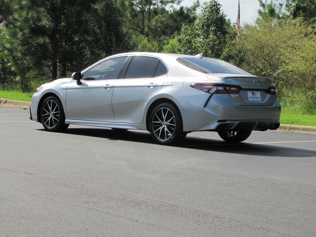 2023 Toyota Camry Image 7