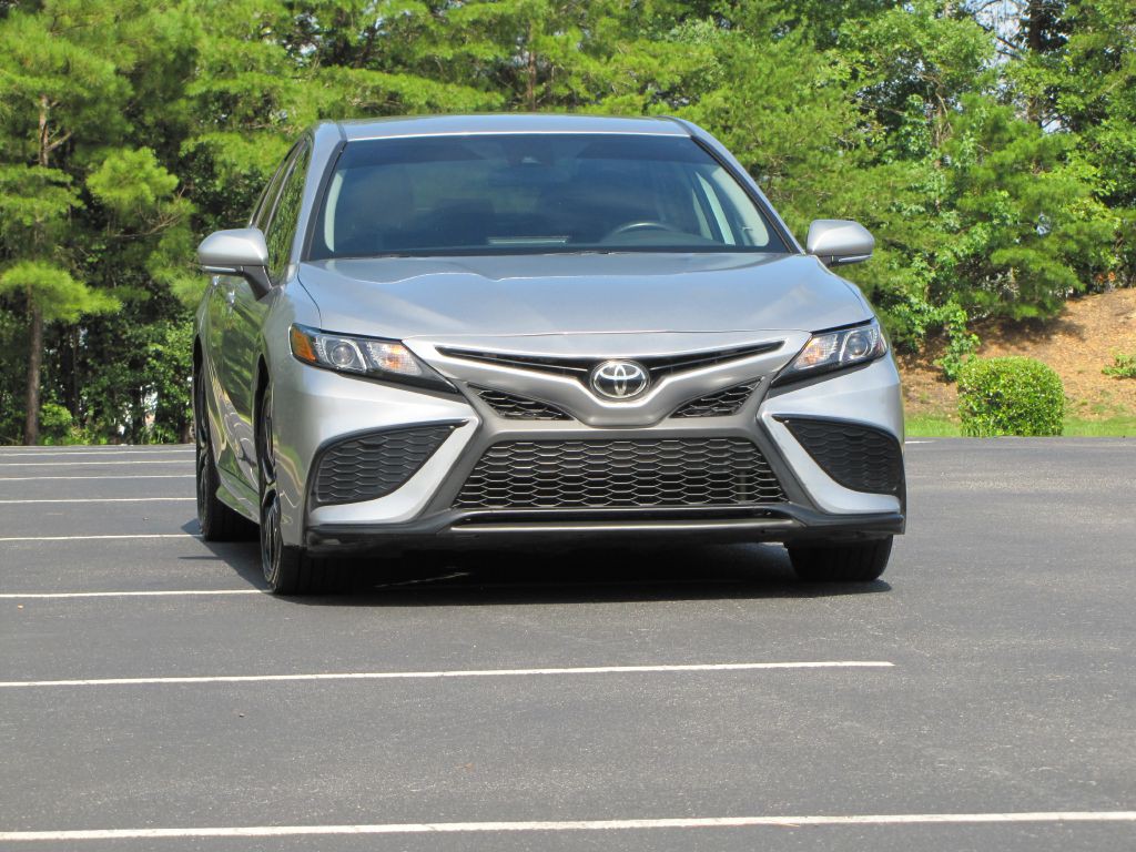 2023 Toyota Camry Image 9