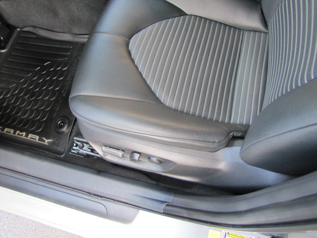 2023 Toyota Camry Image 14