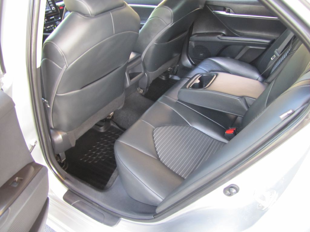 2023 Toyota Camry Image 18