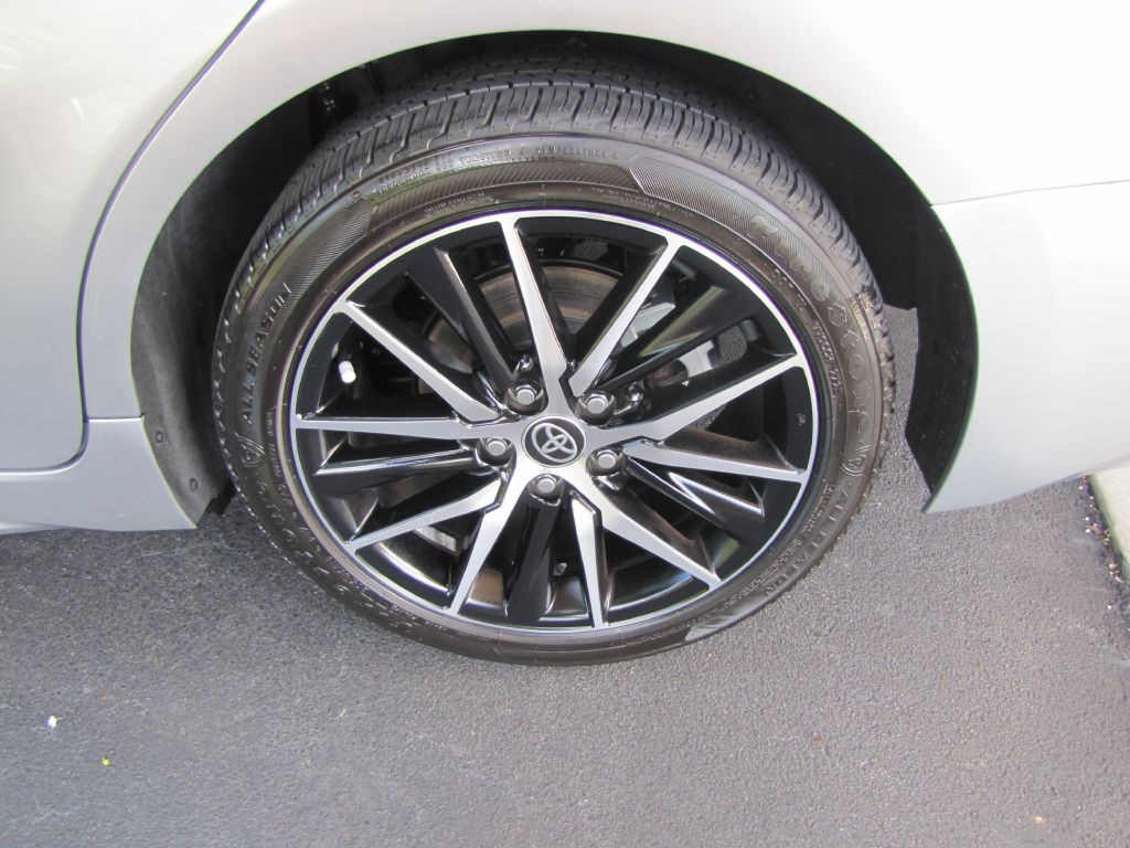 2023 Toyota Camry Image 30