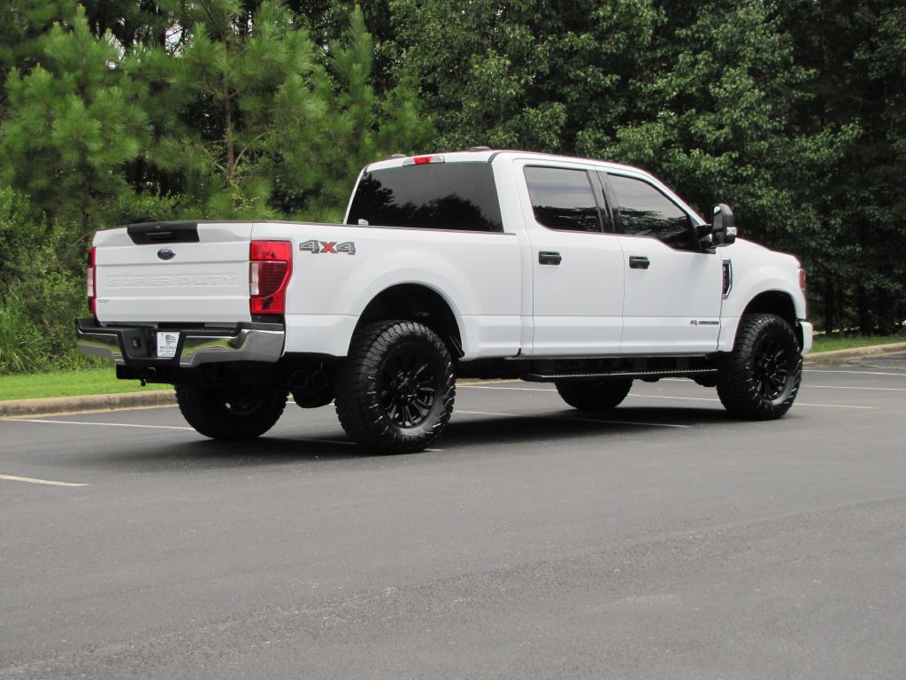 2022 Ford F-250 Image 6