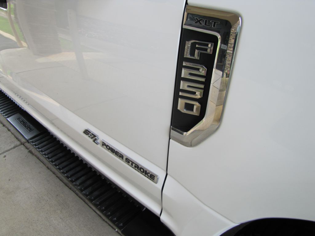 2022 Ford F-250 Image 24