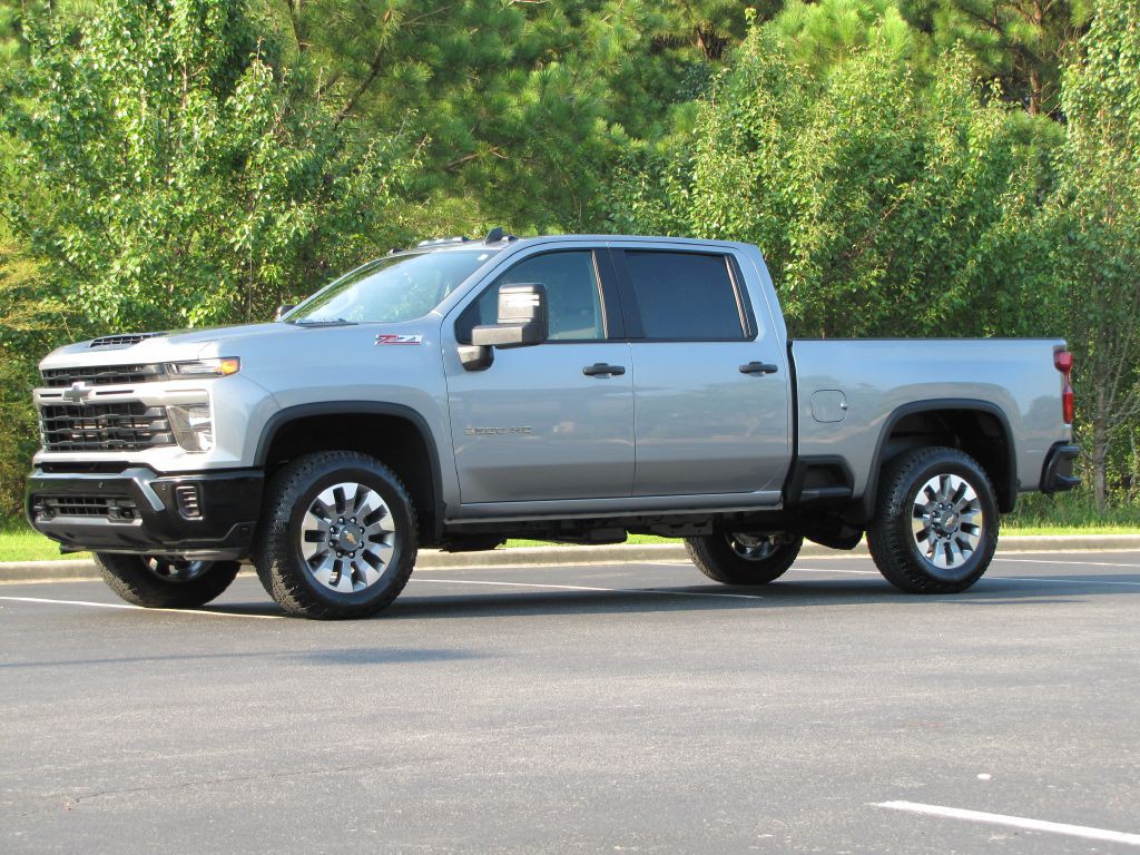 2026 Chevrolet Silverado 1500 Image 3