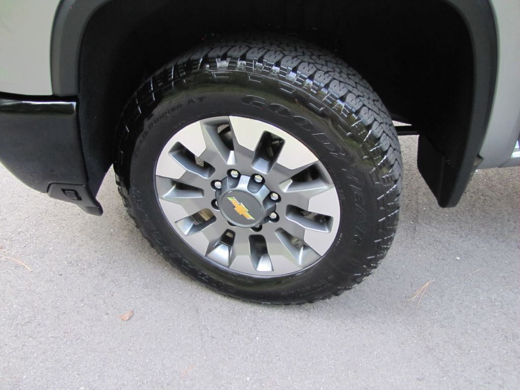 2026 Chevrolet Silverado 1500 Image 35
