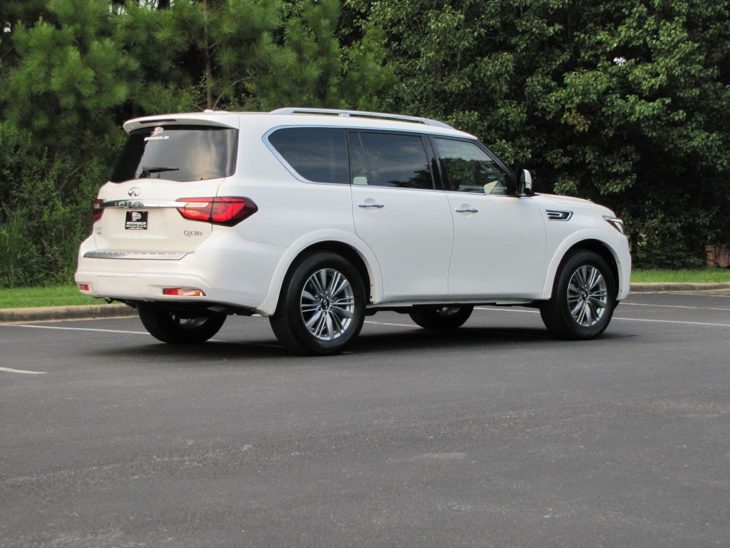 2023 INFINITI QX80 Image 6