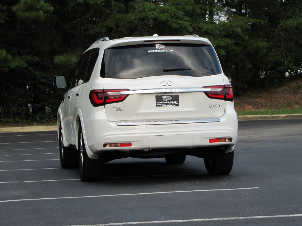 2023 INFINITI QX80 Image 11