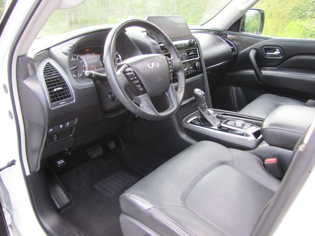 2023 INFINITI QX80 Image 13
