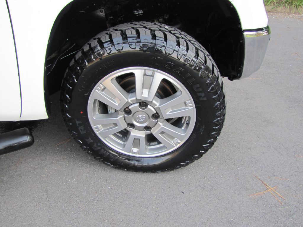 2016 Toyota Tundra Image 24