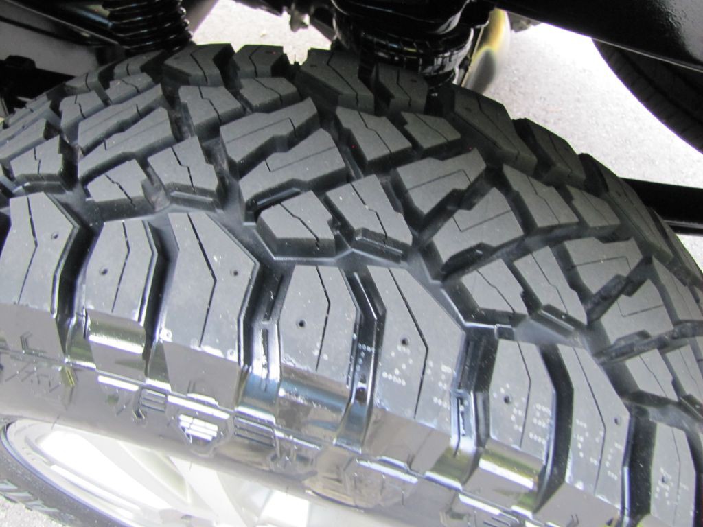 2016 Toyota Tundra Image 34