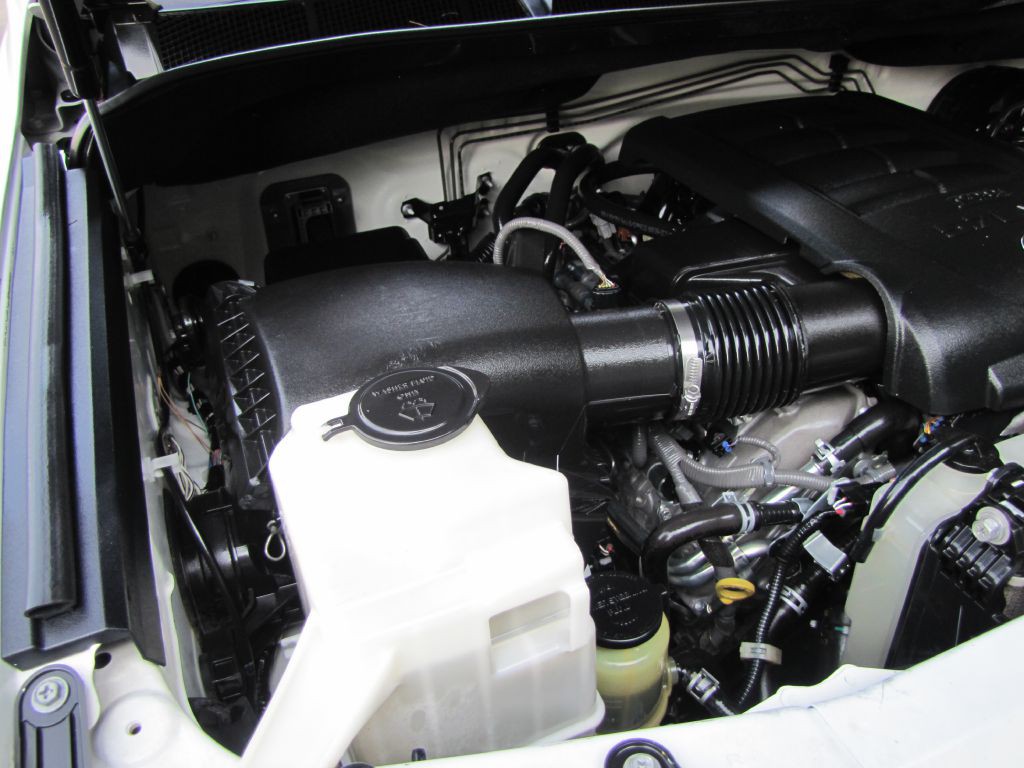 2016 Toyota Tundra Image 38
