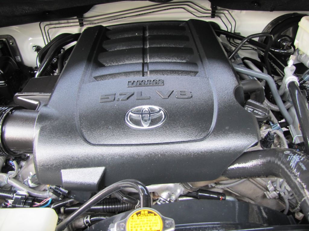 2016 Toyota Tundra Image 39