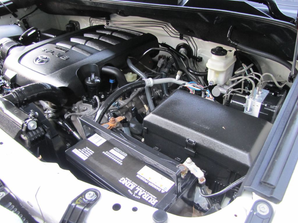 2016 Toyota Tundra Image 40