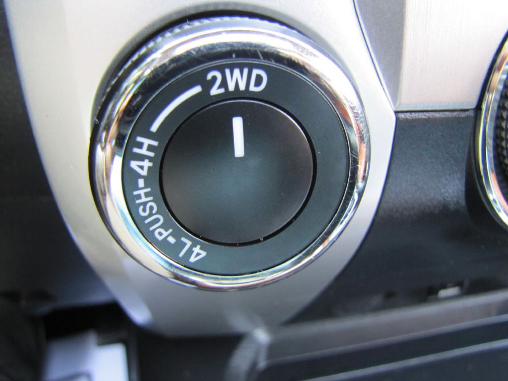 2016 Toyota Tundra Image 44
