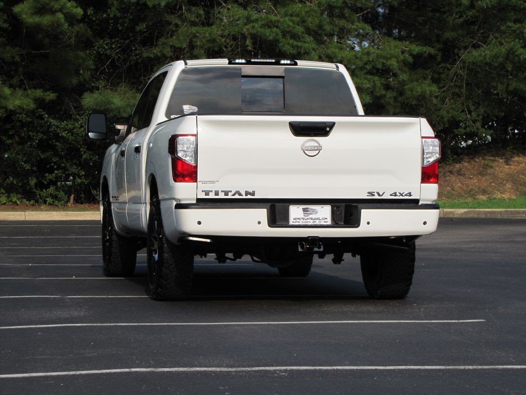 2024 Nissan Titan Image 11