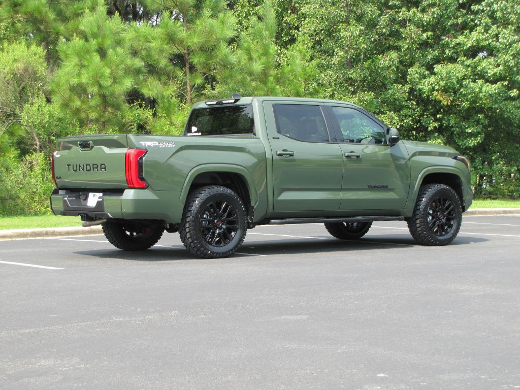2023 Toyota Tundra Image 6