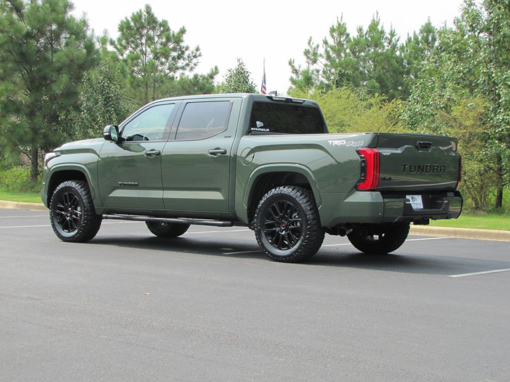 2023 Toyota Tundra Image 7