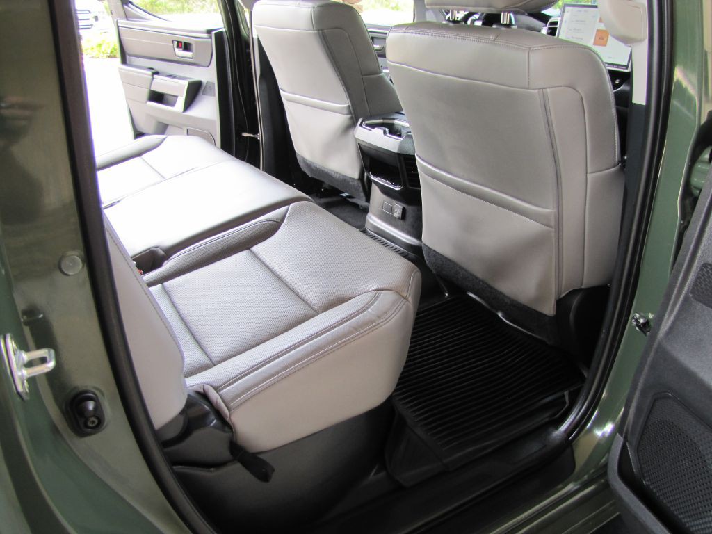 2023 Toyota Tundra Image 20