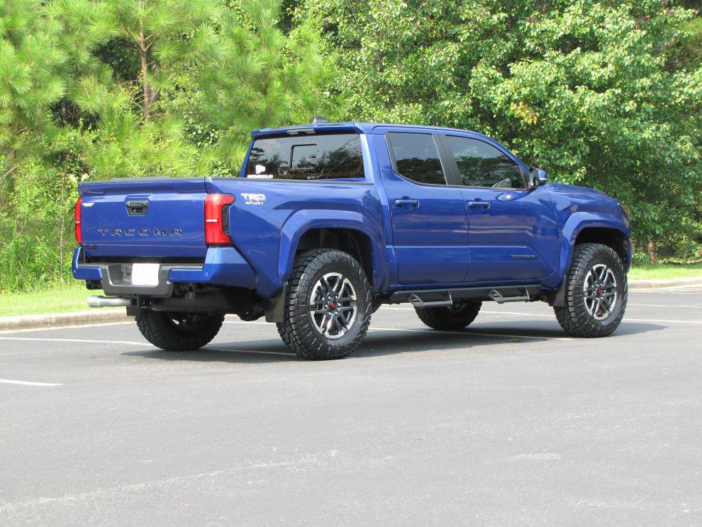 2024 Toyota Tacoma Image 4