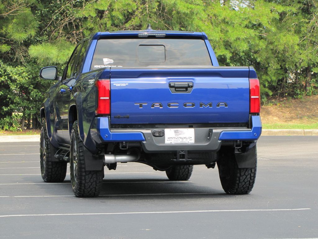 2024 Toyota Tacoma Image 6