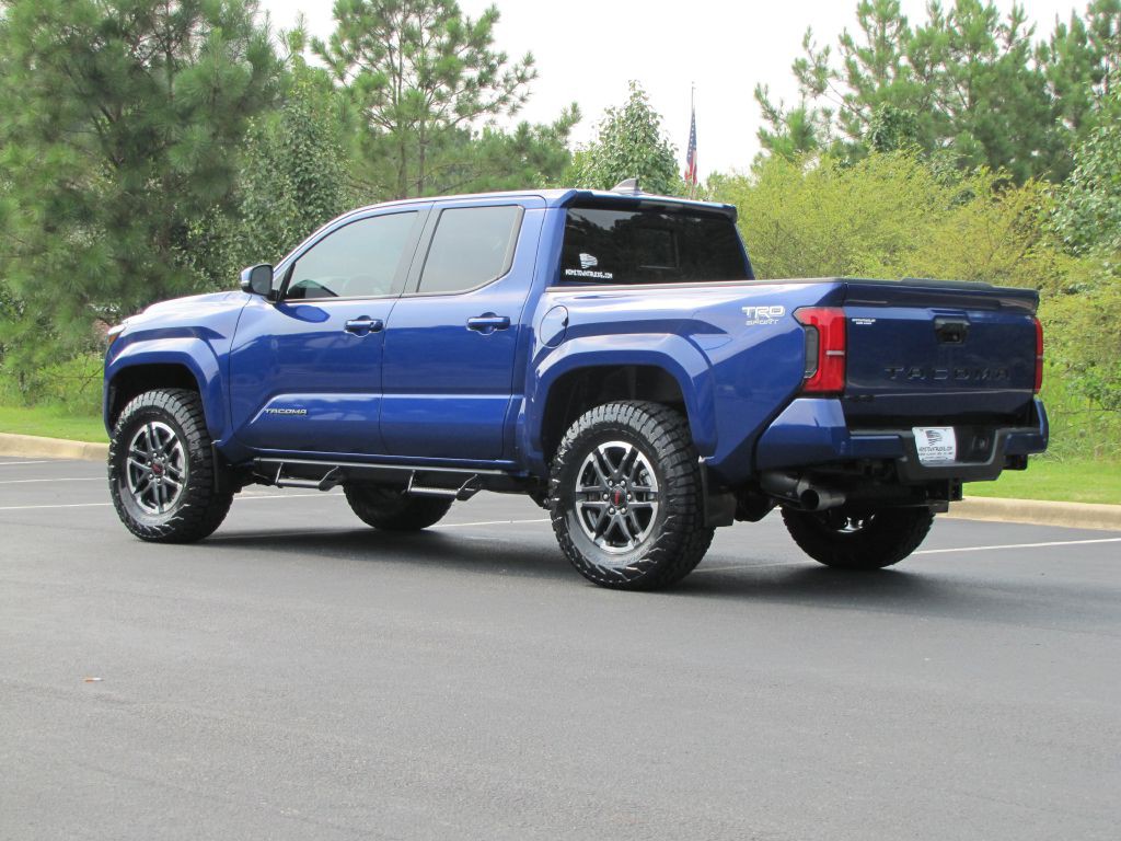 2024 Toyota Tacoma Image 9