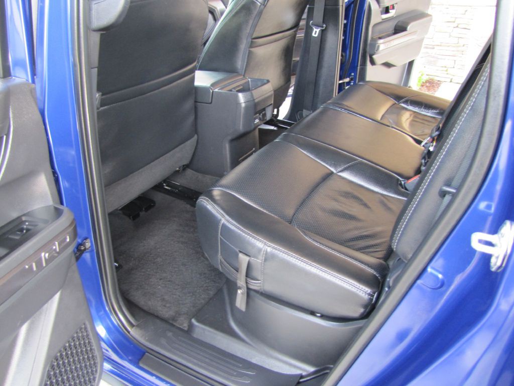 2024 Toyota Tacoma Image 17