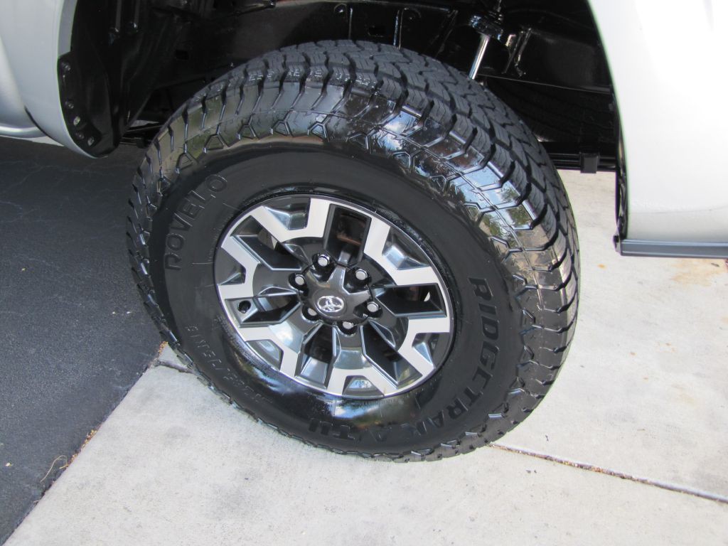 2023 Toyota Tacoma Image 29