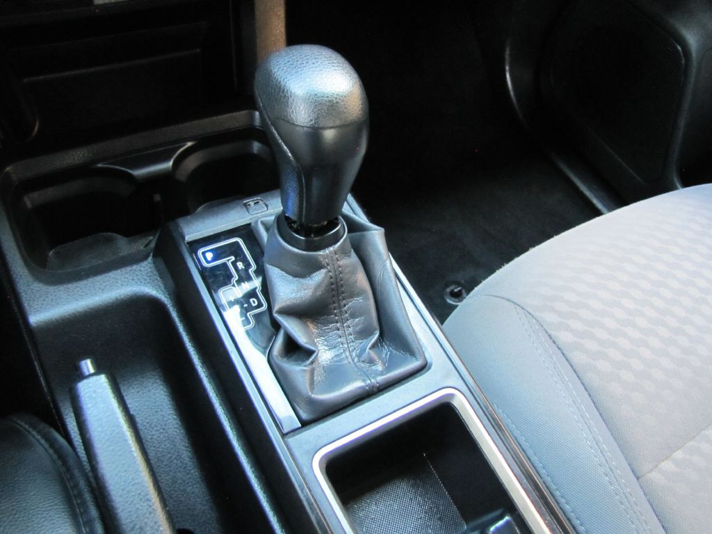 2023 Toyota Tacoma Image 40