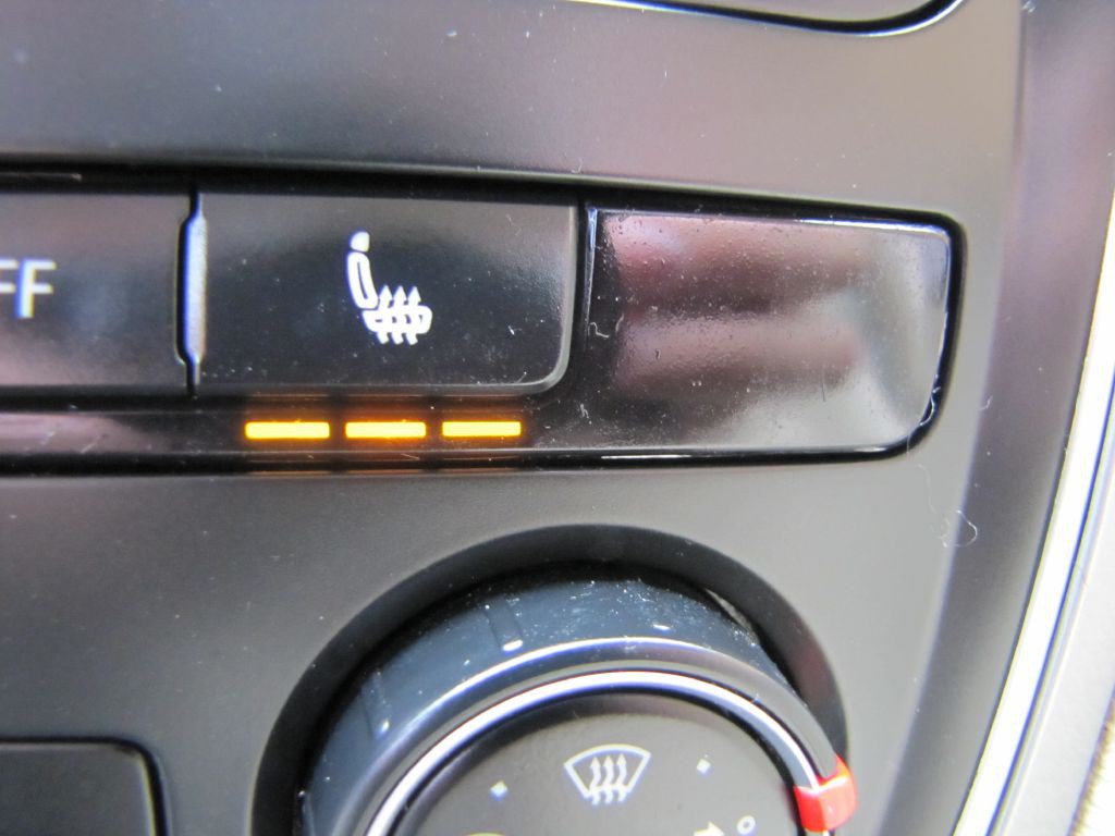 2015 Volkswagen Passat Image 33