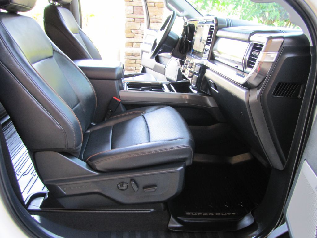 2025 Ford F-250 Image 22