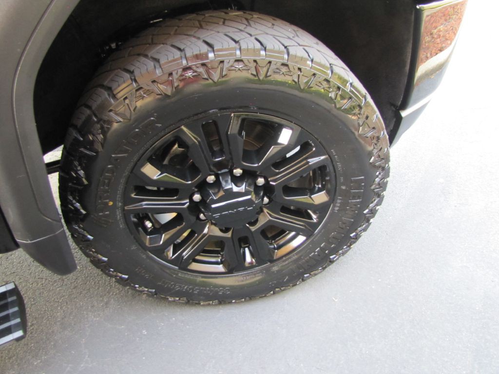 2023 GMC Sierra Image 23