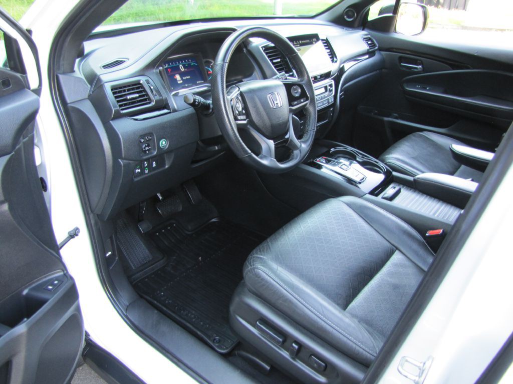 2020 Honda Passport Image 13