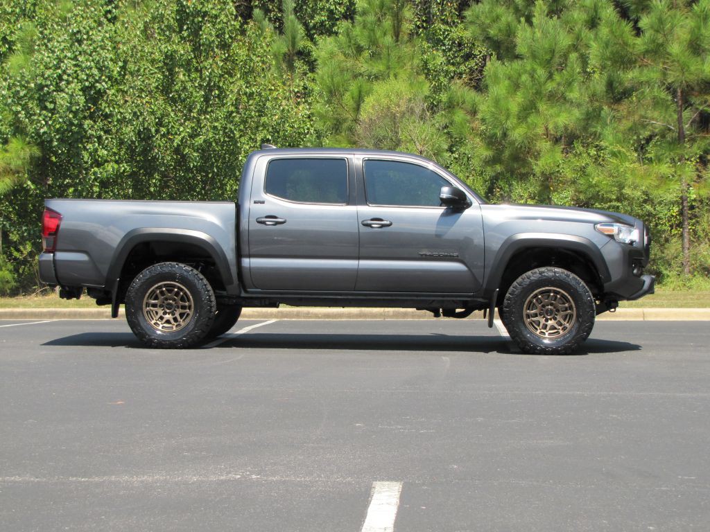 2023 Toyota Tacoma Image 4