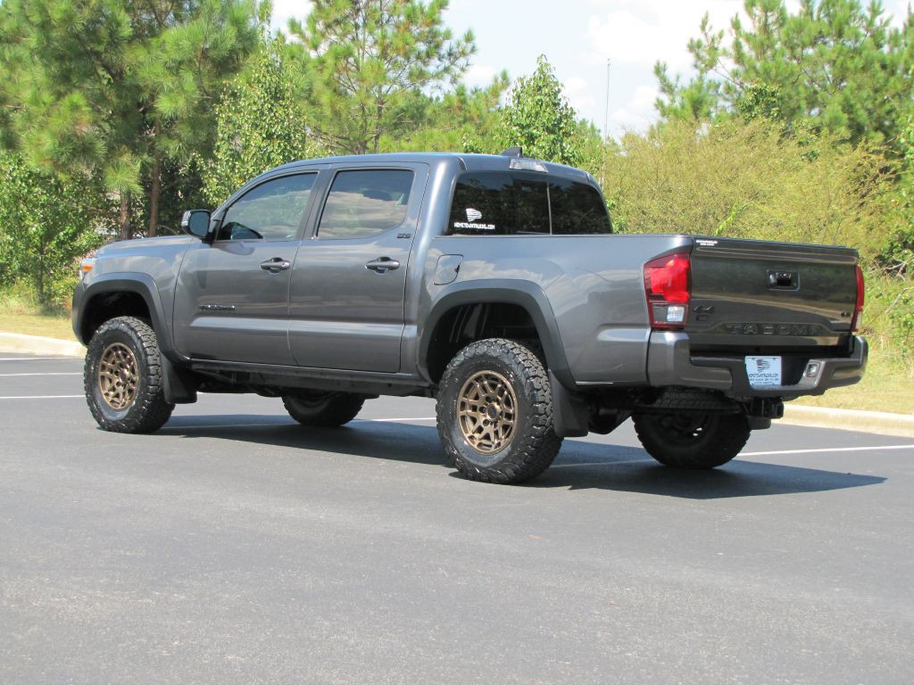 2023 Toyota Tacoma Image 7
